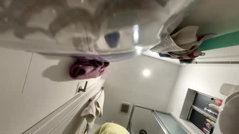 moorning_burst online show from 28, 11, 2025