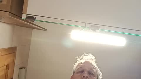 Snapshot of moos1 chatting on 16, 3, 2026 moos1 online show from 16, 3, 2026