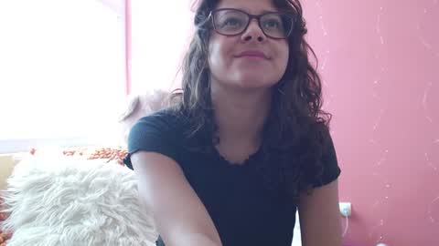 Snapshot of mora_haze chatting on 28, 12, 2024 Mora Haze 3 online show from 28, 12, 2024