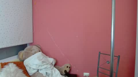 Snapshot of mora_haze chatting on 8, 1, 2025 Mora Haze 3 online show from 8, 1, 2025