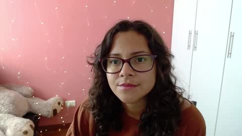 Snapshot of mora_haze chatting on 25, 1, 2025 Mora Haze 3 online show from 25, 1, 2025