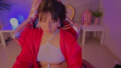 Mora  online show from 14, 4, 2026