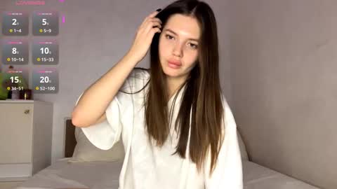 Snapshot of moraimfeld chatting on 25, 10, 2025 Fleyva online show from 25, 10, 2025