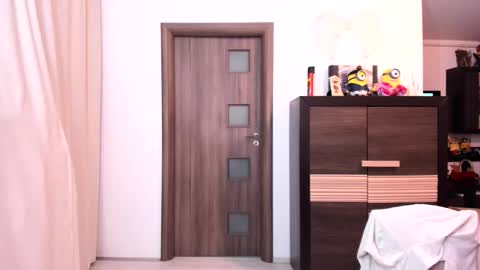 Carina online show from 2, 10, 2025