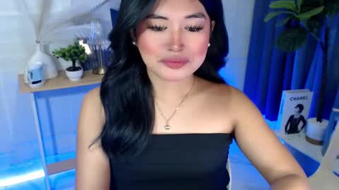 Snapshot of morenaaries12 chatting on 23, 3, 2026 MIA online show from 23, 3, 2026