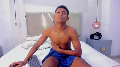 Snapshot of morenitodigno chatting on 24, 10, 2025 Mmorenito online show from 24, 10, 2025