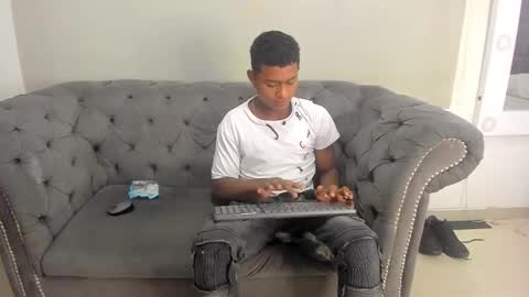 Snapshot of morenitodigno chatting on 10, 11, 2025 Mmorenito online show from 10, 11, 2025