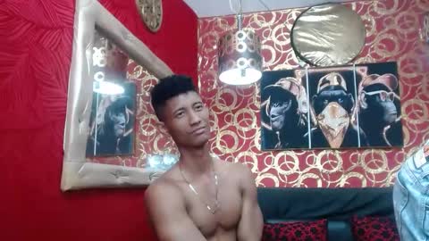 Snapshot of morenoblack23cm chatting on 12, 12, 2024 duohot23 online show from 12, 12, 2024