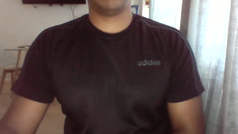 Snapshot of morenolatin19 chatting on 14, 7, 2026 Jos Luis online show from 14, 7, 2026