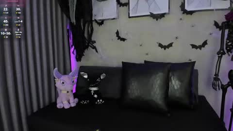 Snapshot of morgan_hill_ chatting on 6, 11, 2025 Morgan online show from 6, 11, 2025