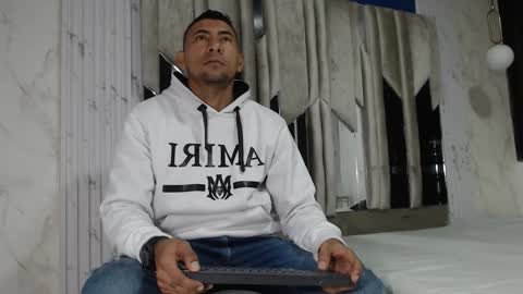 Snapshot of morganandmegan chatting on 24, 11, 2025 MORGAN AND MEGAN online show from 24, 11, 2025