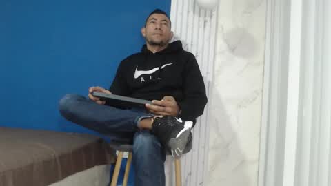 Snapshot of morganandmegan chatting on 6, 1, 2026 MORGAN AND MEGAN online show from 6, 1, 2026