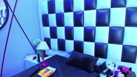 Snapshot of morganasmit_ chatting on 19, 12, 2025 morganasmit_ online show from 19, 12, 2025