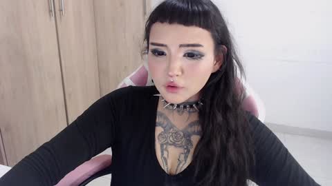 Morgan Moon online show from 27, 1, 2025