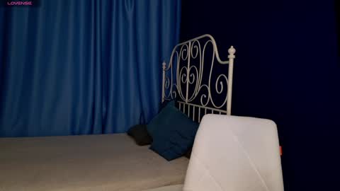 Snapshot of morgenstern__ chatting on 9, 12, 2024 morgenstern__ online show from 9, 12, 2024