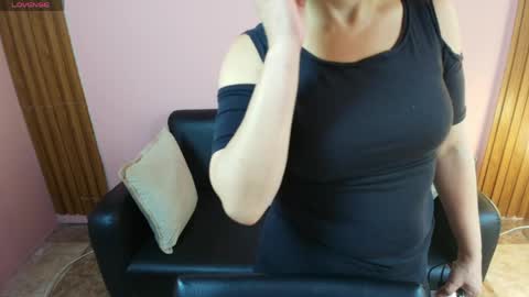 Snapshot of moriahstorm chatting on 4, 4, 2026 Moriah online show from 4, 4, 2026