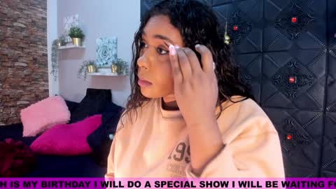 Snapshot of morochaa_fire chatting on 25, 12, 2024 Morocha online show from 25, 12, 2024