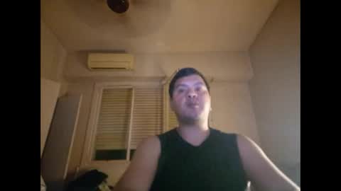 Snapshot of morocho777 chatting on 27, 11, 2025 Bruno online show from 27, 11, 2025