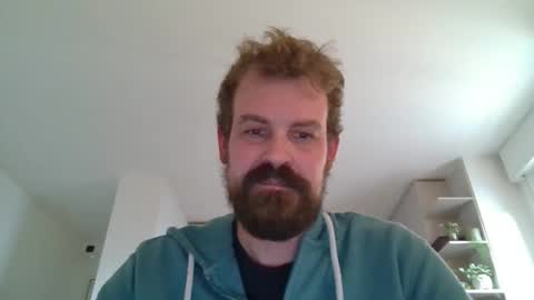 Snapshot of morritz chatting on 12, 11, 2025 morritz online show from 12, 11, 2025