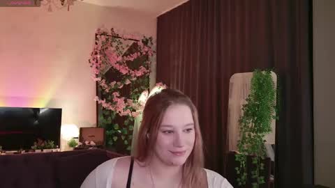 Snapshot of morvelyn chatting on 13, 5, 2026 morvelyn online show from 13, 5, 2026