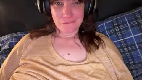 Mossy Mommy online show from 9, 5, 2026