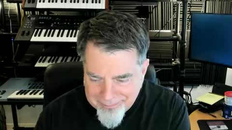 Snapshot of mostly_unbothered chatting on 10, 5, 2026 mostly_unbothered online show from 10, 5, 2026