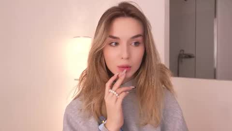 MIRA online show from 22, 11, 2025