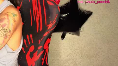 Snapshot of moto_ponchik chatting on 12, 2, 2026 Kris online show from 12, 2, 2026