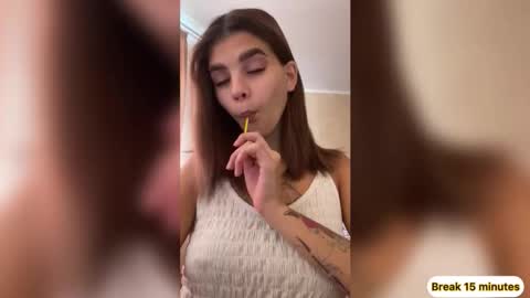 Snapshot of moto_ponchik chatting on 23, 2, 2026 Kris online show from 23, 2, 2026