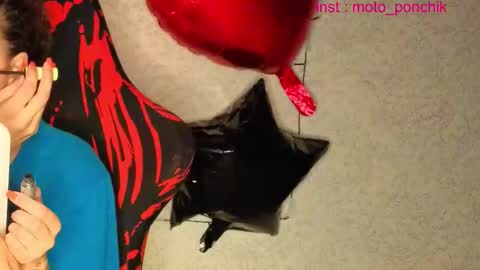 Snapshot of moto_ponchik chatting on 26, 2, 2026 Kris online show from 26, 2, 2026