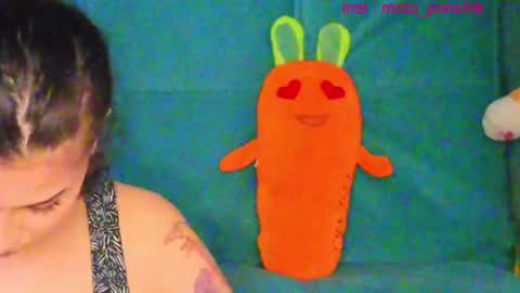 Snapshot of moto_ponchik chatting on 21, 3, 2026 Kris online show from 21, 3, 2026