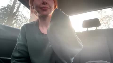 Snapshot of mousiegirl chatting on 9, 11, 2025 Mousie online show from 9, 11, 2025