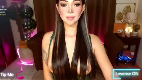 mouthwatering_ayesha online show from 28, 10, 2025