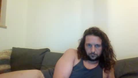 Snapshot of moz87 chatting on 13, 1, 2025 moz87 online show from 13, 1, 2025