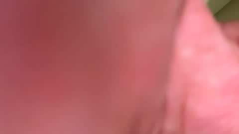 Snapshot of mr6ray chatting on 8, 12, 2024 mr6ray online show from 8, 12, 2024