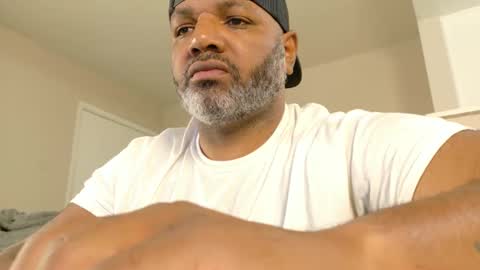 Snapshot of mr6ray chatting on 14, 10, 2025 mr6ray online show from 14, 10, 2025