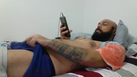 Mr8 online show from 21, 12, 2024