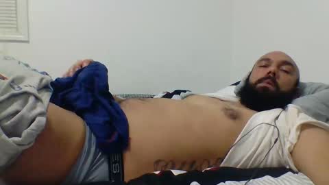 Mr8 online show from 25, 12, 2024
