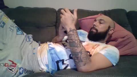 Mr8 online show from 14, 1, 2025