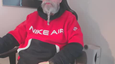 mr_boombastic2021 online show from 15, 2, 2025