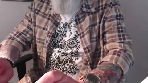 mr_boombastic2021 online show from 17, 4, 2026