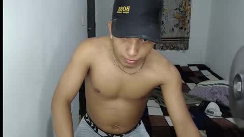 Snapshot of mr_cock_28 chatting on 27, 1, 2025 mr_cock_28 online show from 27, 1, 2025