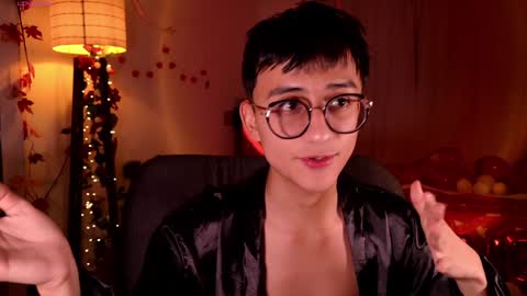 Mr Evans online show from 6, 2, 2025