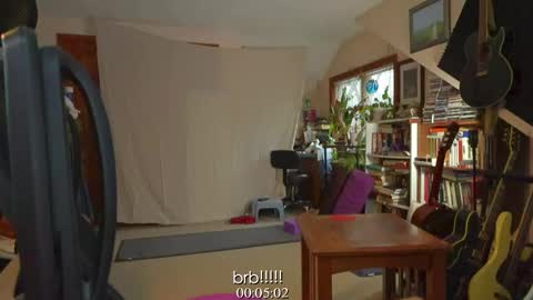 Snapshot of mr_foxxy chatting on 31, 1, 2025 ninko online show from 31, 1, 2025