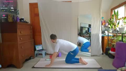 Snapshot of mr_foxxy chatting on 15, 2, 2025 ninko online show from 15, 2, 2025