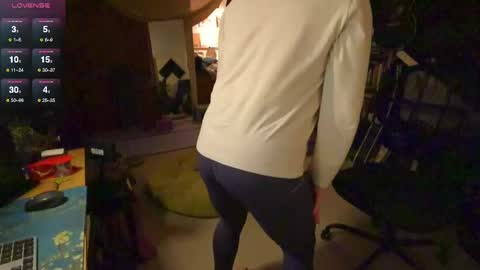 Snapshot of mr_foxxy chatting on 24, 2, 2025 ninko online show from 24, 2, 2025