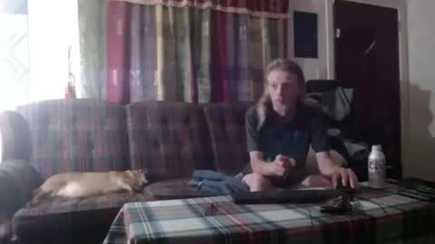 Snapshot of mr_happy12 chatting on 3, 10, 2025 mr_happy12 online show from 3, 10, 2025