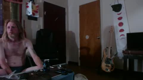 Snapshot of mr_happy12 chatting on 2, 11, 2025 mr_happy12 online show from 2, 11, 2025