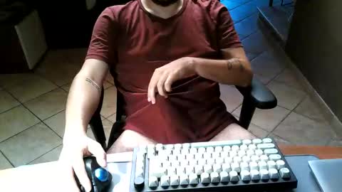Snapshot of mr_kaa chatting on 18, 9, 2025 mr_kaa online show from 18, 9, 2025