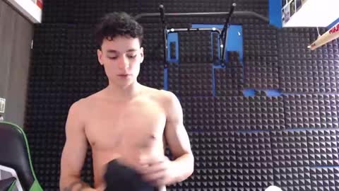 Snapshot of mr_lollipop77 chatting on 5, 3, 2025 Call me Angel please online show from 5, 3, 2025